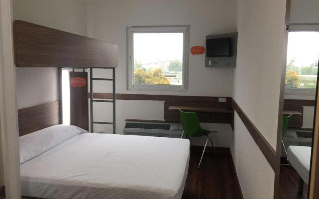 Hotel Hi Queretaro Centro