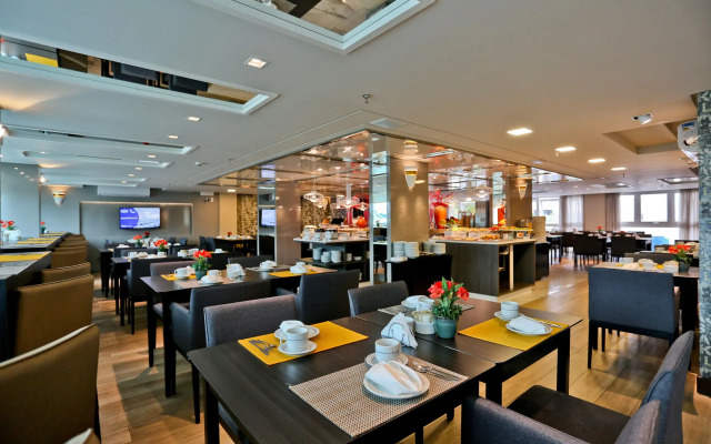 Sandri Palace Hotel