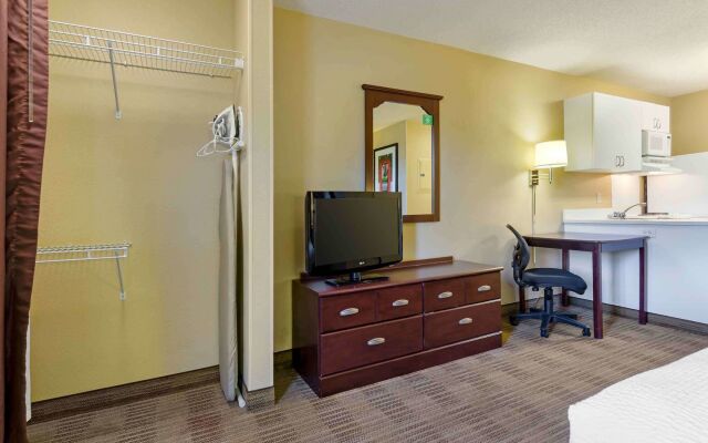 Extended Stay America Suites Lynchburg University Blvd
