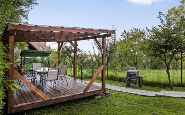 Silver Bungalow