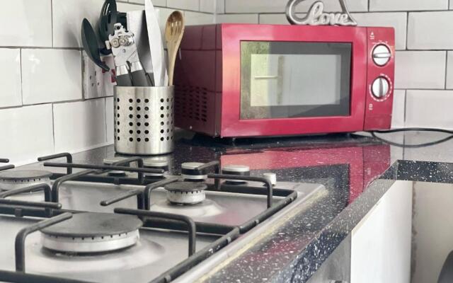 Central Hamilton House