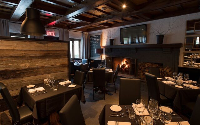 Comme Chez Soi Restaurant & Auberge