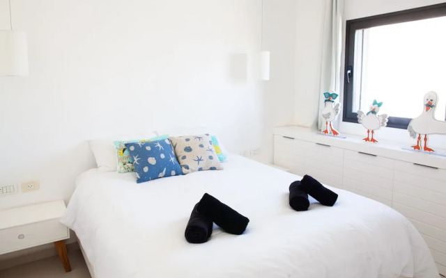 Beautiful Sea View Apt Tel Aviv TL5