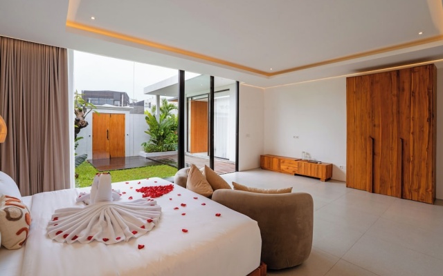 Villa Araya Umalas – Guest Rooms – Kerobokan Kelod