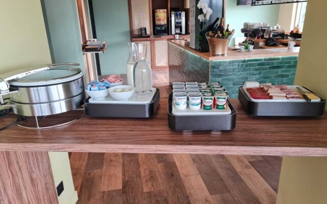 Hôtel Akena - Nantes Rezé Aéroport