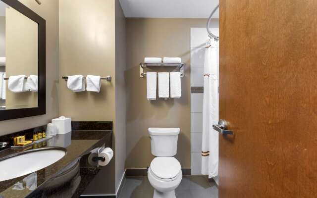 Best Western Plus Fort Saskatchewan Inn & Suites