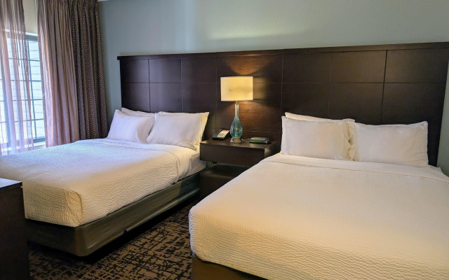 Staybridge Suites Indianapolis-Fishers by IHG