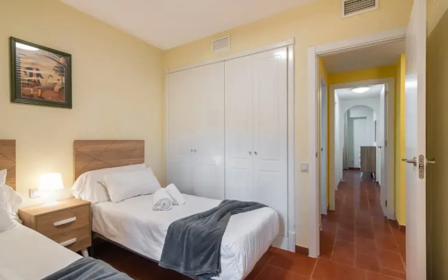Golfside Apartment With Paddle Tennis
