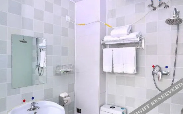 Baotou Zebra Express Hotel (202 Factory)