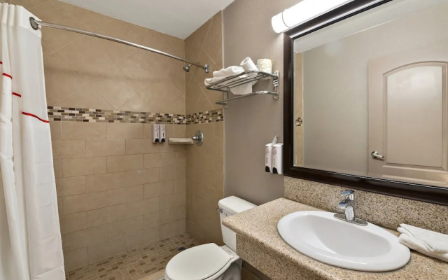 Red Roof Inn Los Angeles - Bellflower