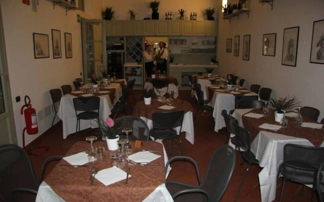 Student's Hostel della Ghiara