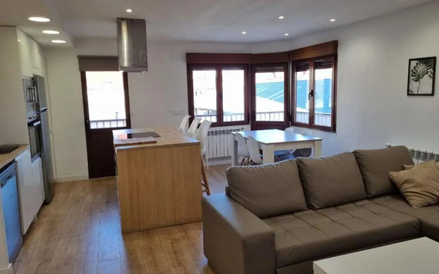 102A Apartamento moderno 2 habitaciones