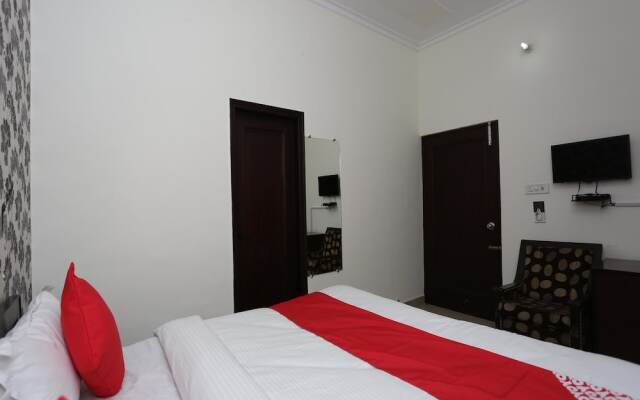 Hotel Star By OYO Rooms