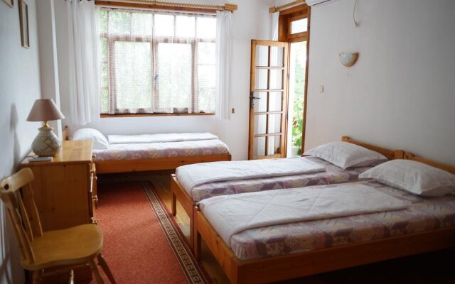 Guest House Barbov