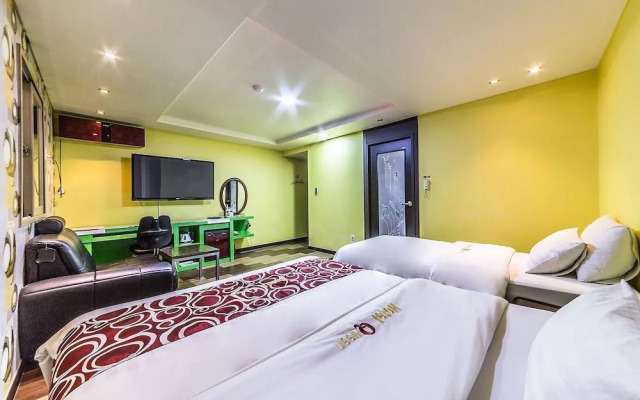 Hotel Queen Suwon