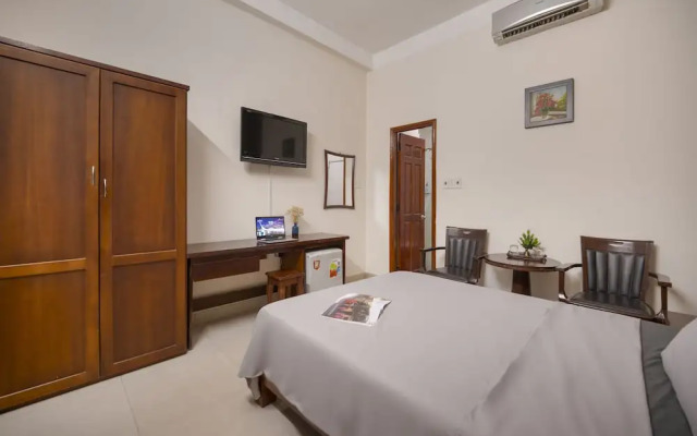 Rustic Hotel Danang