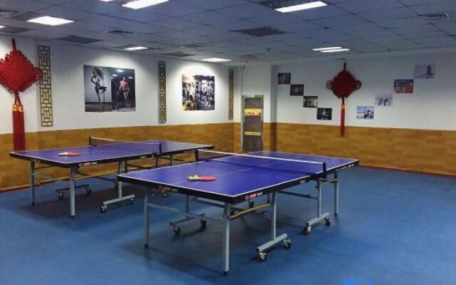 Sunshine Holiday Hotel