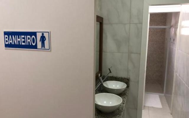 Dax Bombinhas Hostel