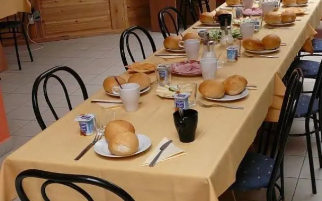 Mátyás Hotel
