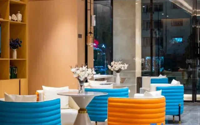 Magnotel Hotel (Wuhan Changfu Industrial Park People's Auto City)