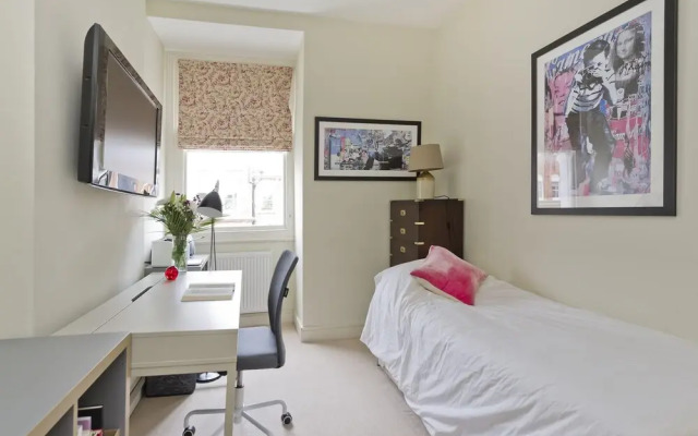 Spacious 3-bedroom Apartment in Earls Court