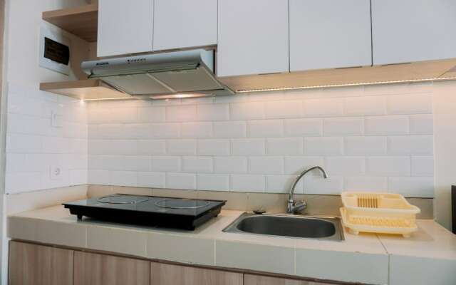 Homey Living And Comfy Studio Apartment At B Residence