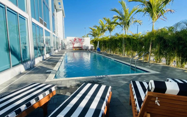 Kompose Boutique Hotel