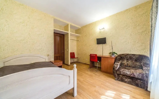 Apartment near Kazansky Cathedral