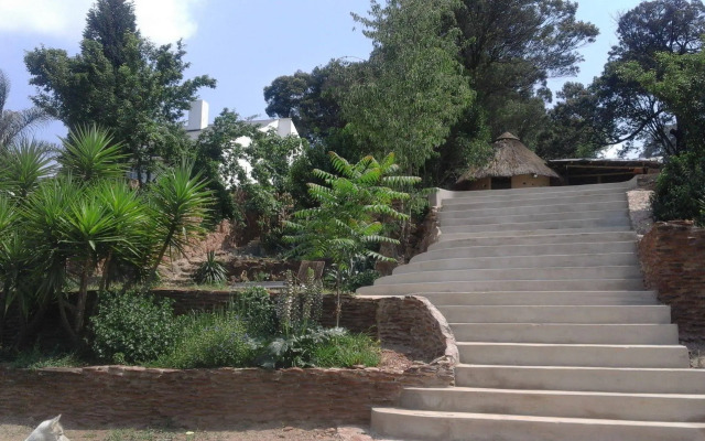 Suburbian Lodge