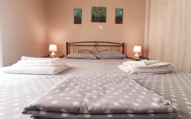 Ilias' cosy and relaxing apartment