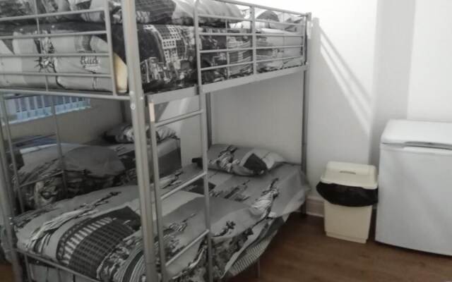 Cambrington International Hostel