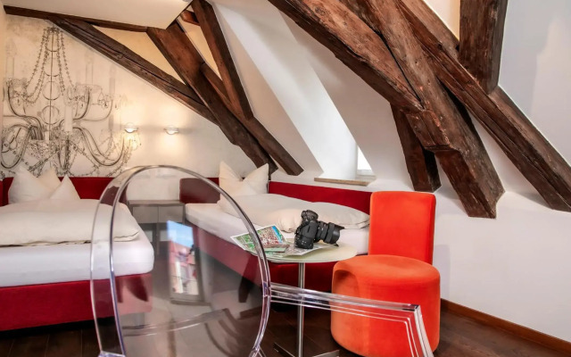 Hotel Münchner Hof und Blauer Turm