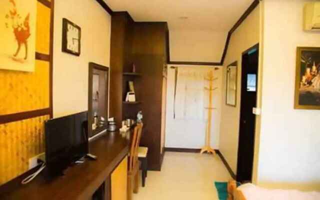 Little Home Guesthouse