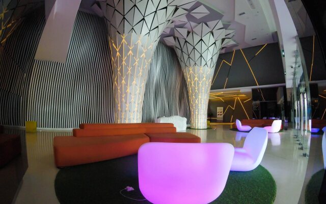 Pool Lagoon Subang