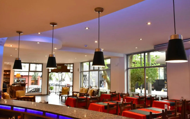Hotel 30 de Octubre