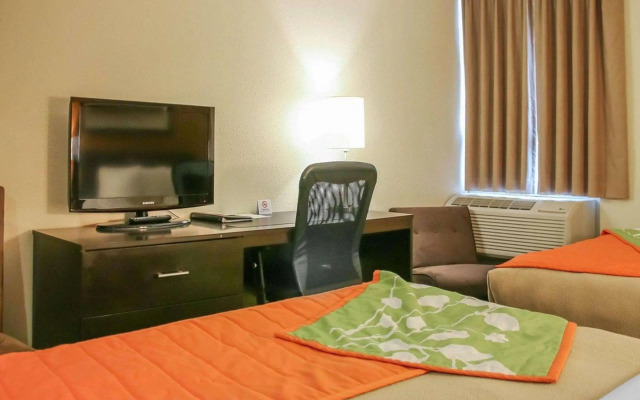 Econo Lodge Winnipeg South
