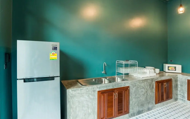 Link Hostel Aonang - Adults Only