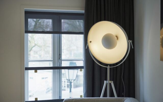 "DE BANK" - Hotel Apartments