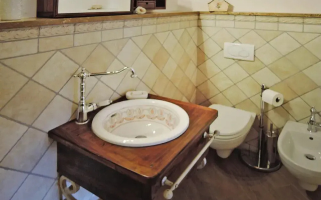 Villa in Vinci With Pool & Panoramic Views
