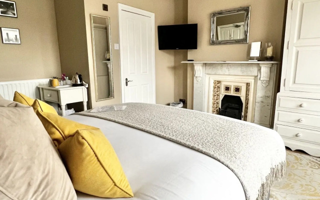 Devon House Guest House