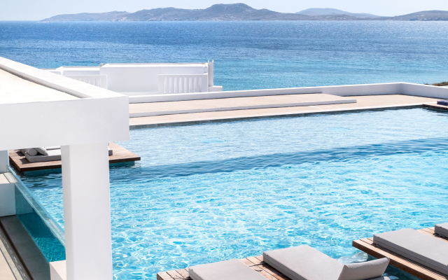 Manoulas Beach Mykonos Resort