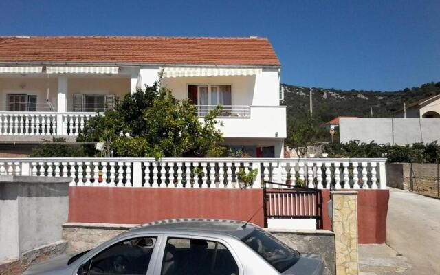 Mari - barbecue - A2Lile (2+2)