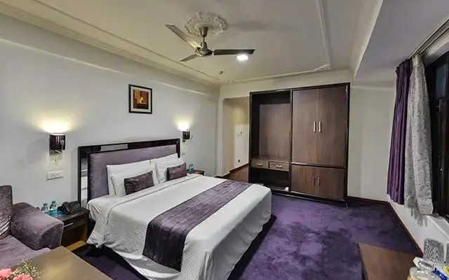 Batra Hotels And Residences