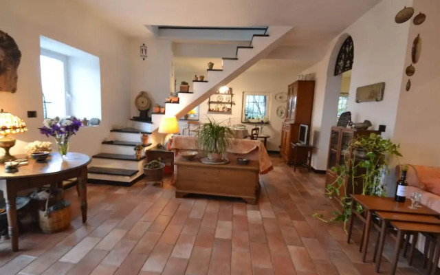 Peaceful Villa Stay in Rapallo