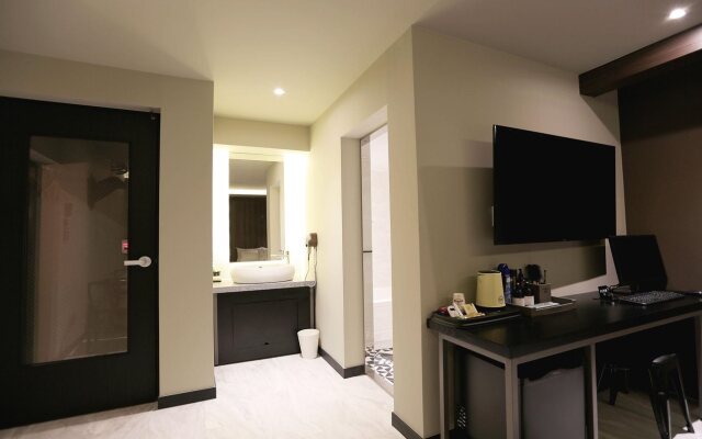 Hotel Idea Gupo