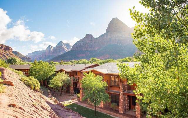 Cable Mountain Lodge