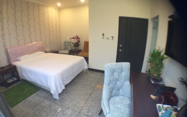 Kenting Heng-Chung Art Hostel