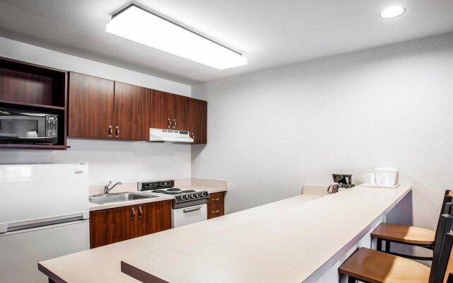 Quality Inn Grand Suites Bellingham