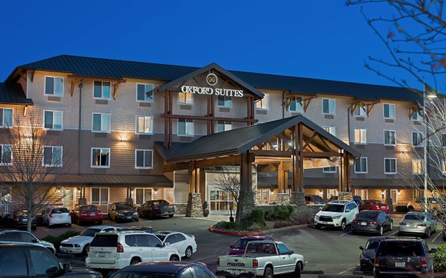 Oxford Suites Silverdale