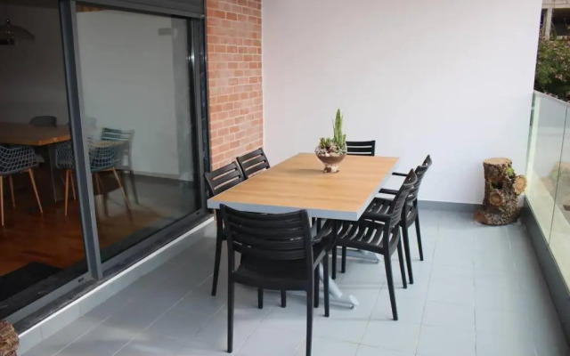 Kate´s place by Lagos Marina